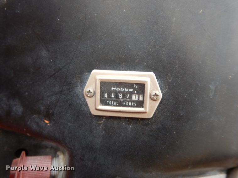 image for item GK9697 1987 Case IH 685  tractor