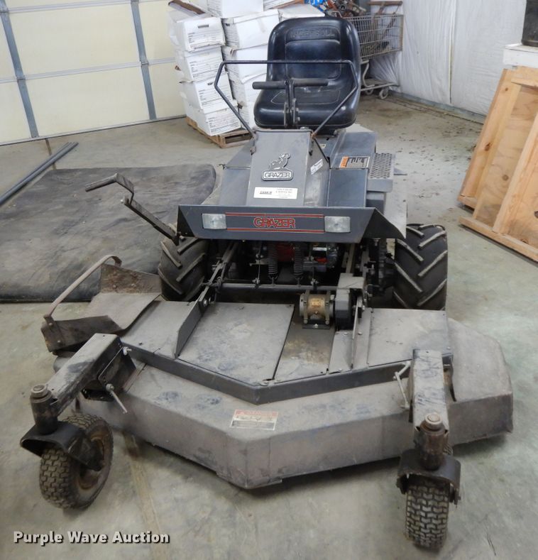 image for item GK9699 Grazer G2097V  lawn mower