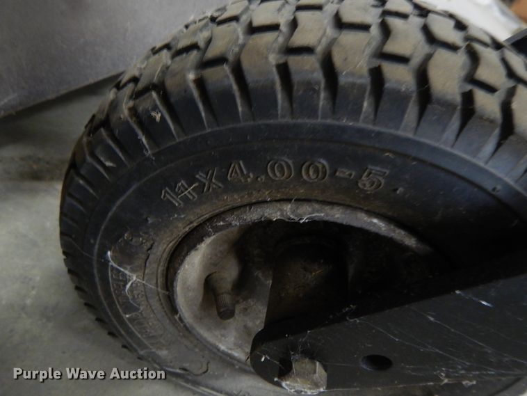 image for item GK9699 Grazer G2097V  lawn mower