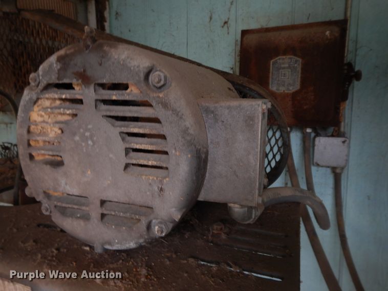 image for item GK9706 (2) air compressors