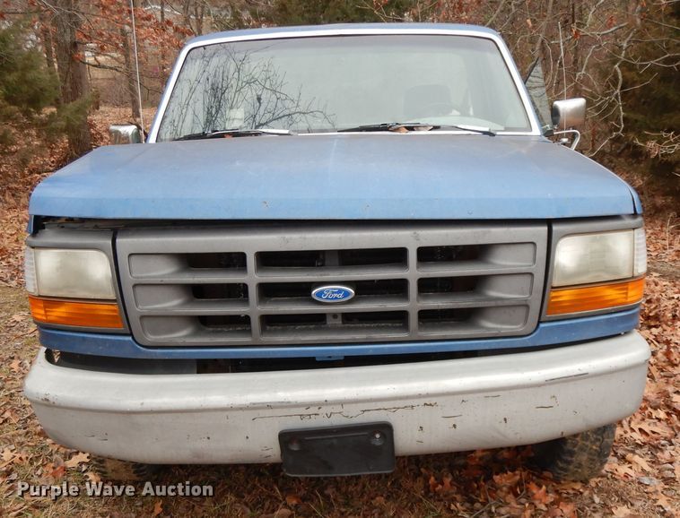 image for item GK9707 1993 Ford F150  pickup truck