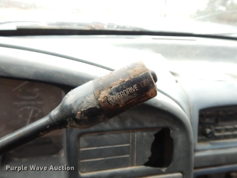 image for item GK9707 1993 Ford F150  pickup truck