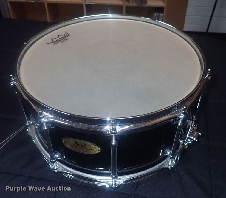 image for item HC9796 Pearl snare drum