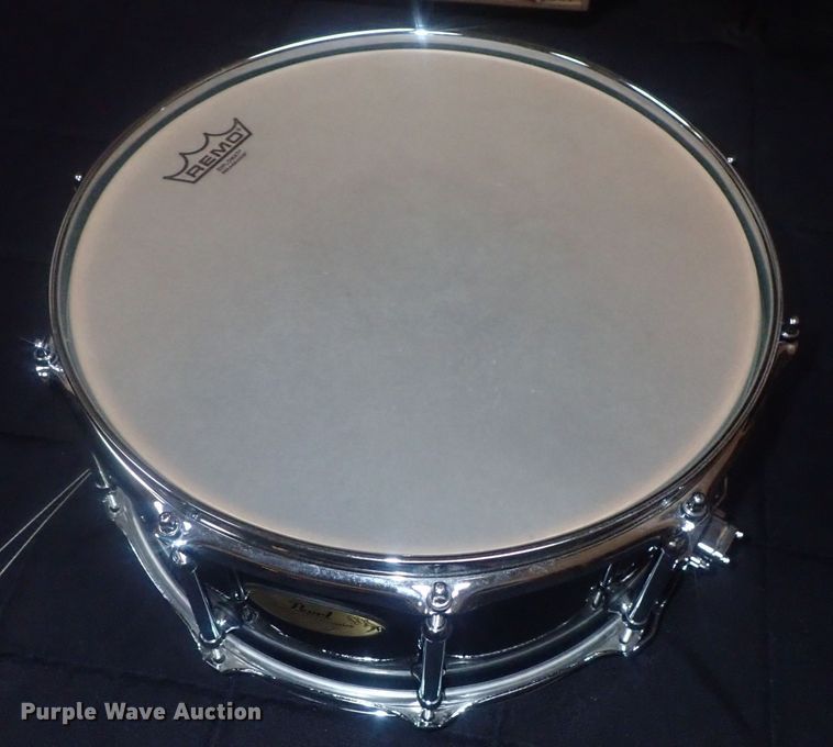 image for item HC9796 Pearl snare drum