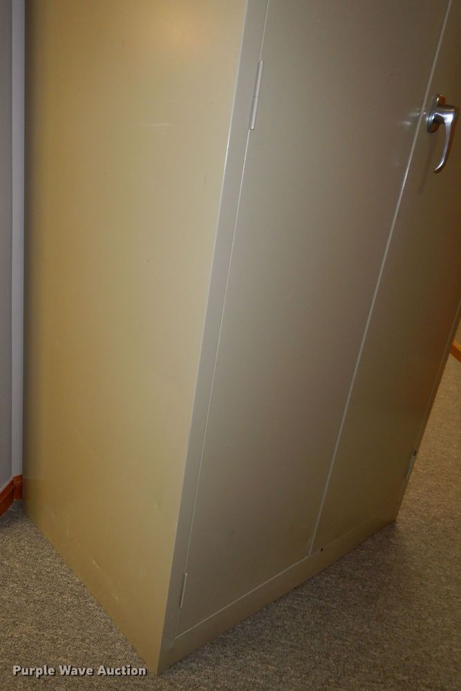 image for item HE9478 Furniture