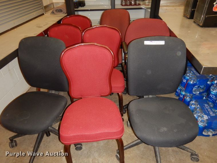 image for item HE9480 (18) chairs