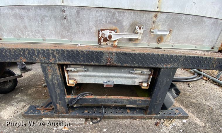 image for item HR9344 2004 Morgan GVFD09724102  box bed