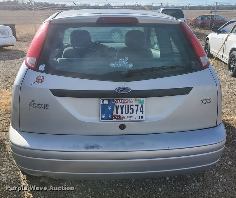 image for item HW9595 2001 Ford Focus ZX3