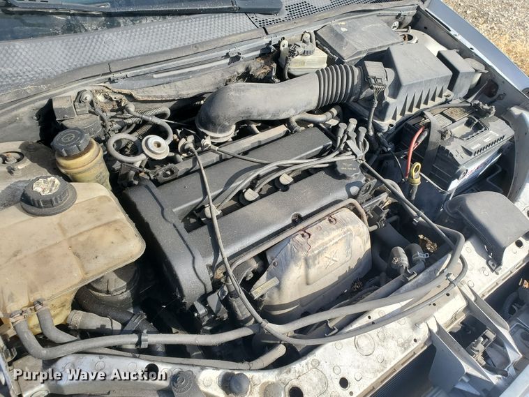 image for item HW9595 2001 Ford Focus ZX3