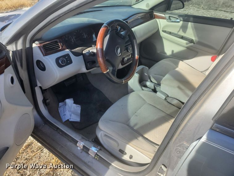 image for item HW9596 2006 Chevrolet Impala LT