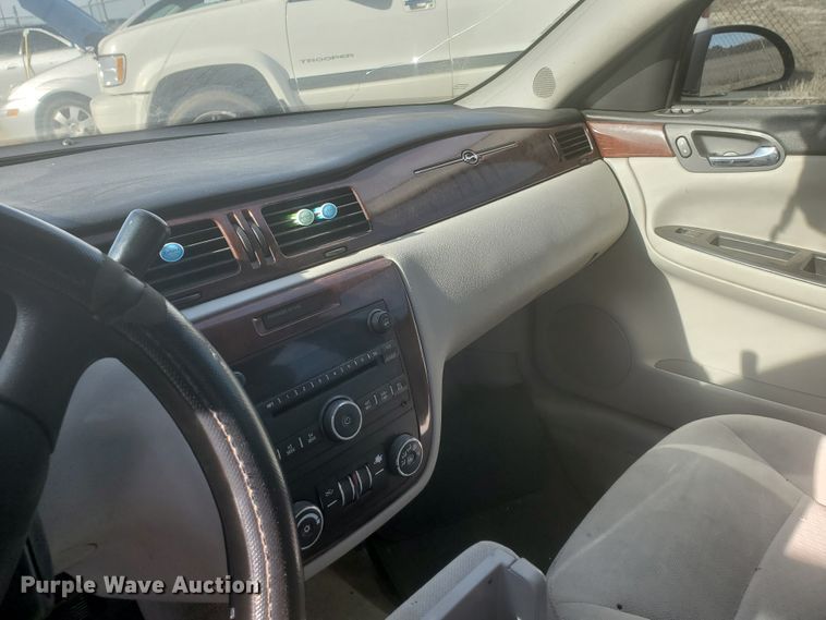 image for item HW9596 2006 Chevrolet Impala LT