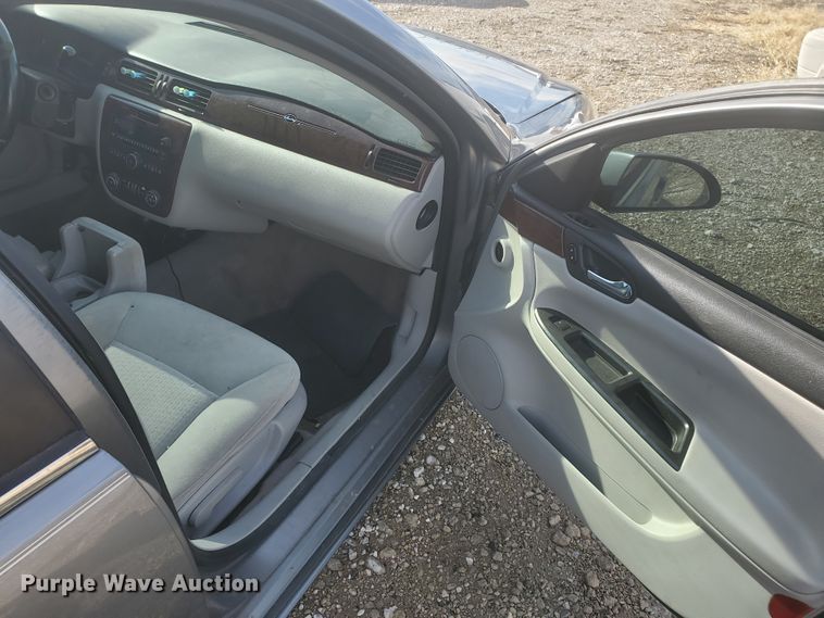 image for item HW9596 2006 Chevrolet Impala LT