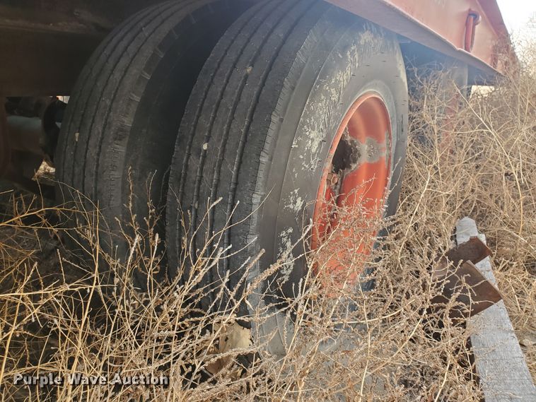 image for item HW9678 1985 Wisconsin tilt deck equipment trailer