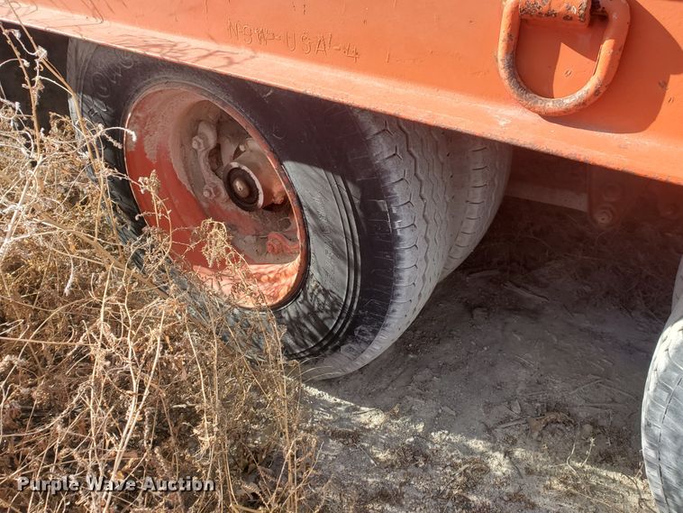 image for item HW9678 1985 Wisconsin tilt deck equipment trailer