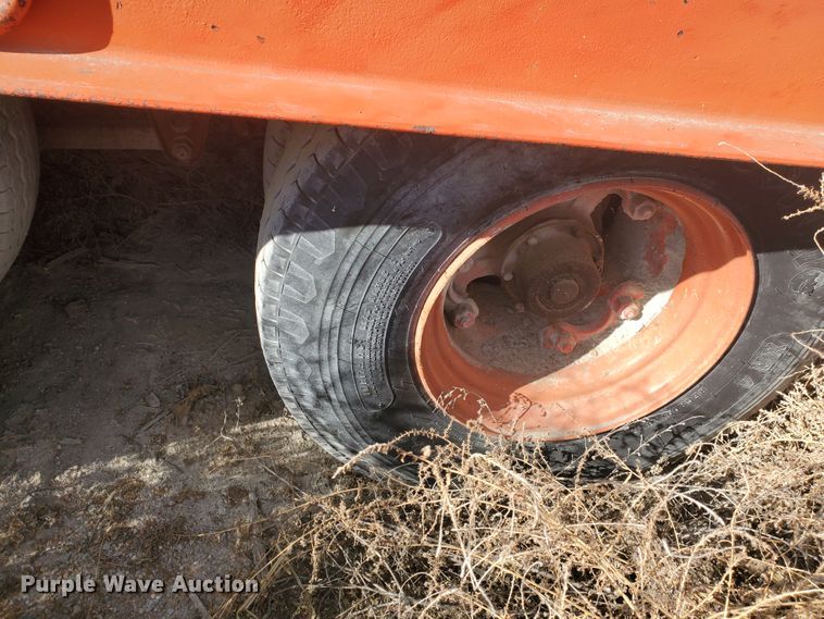 image for item HW9678 1985 Wisconsin tilt deck equipment trailer