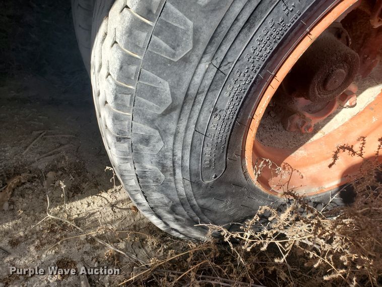 image for item HW9678 1985 Wisconsin tilt deck equipment trailer