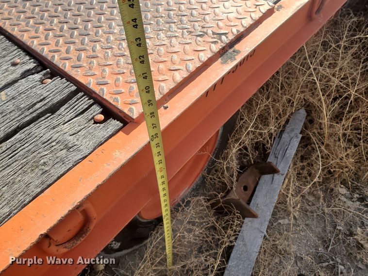 image for item HW9678 1985 Wisconsin tilt deck equipment trailer