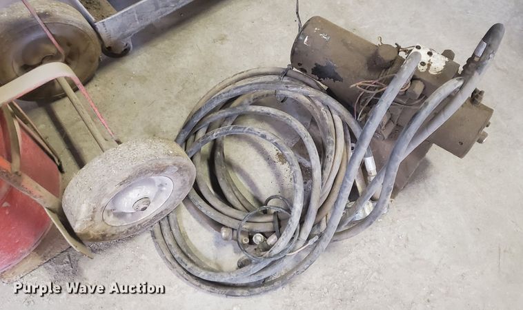 image for item HW9697 Tools