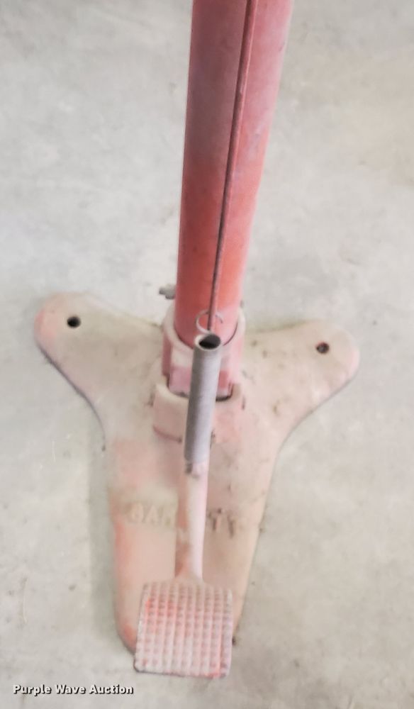 image for item HW9698 Barrett B-82 brake riveter