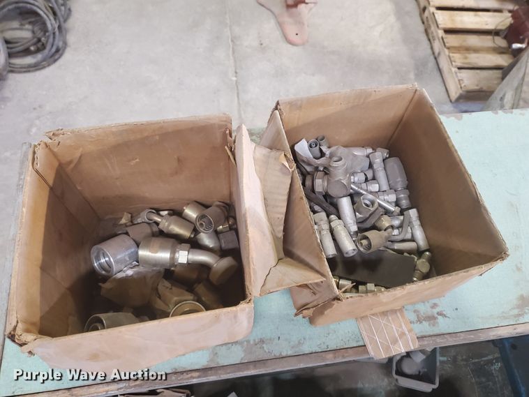 image for item HW9705 Dayco hydraulic hose crimper