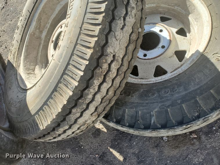 image for item HW9708 (6) tires and wheels