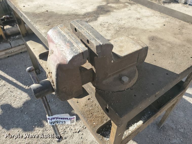 image for item HW9713 Work bench