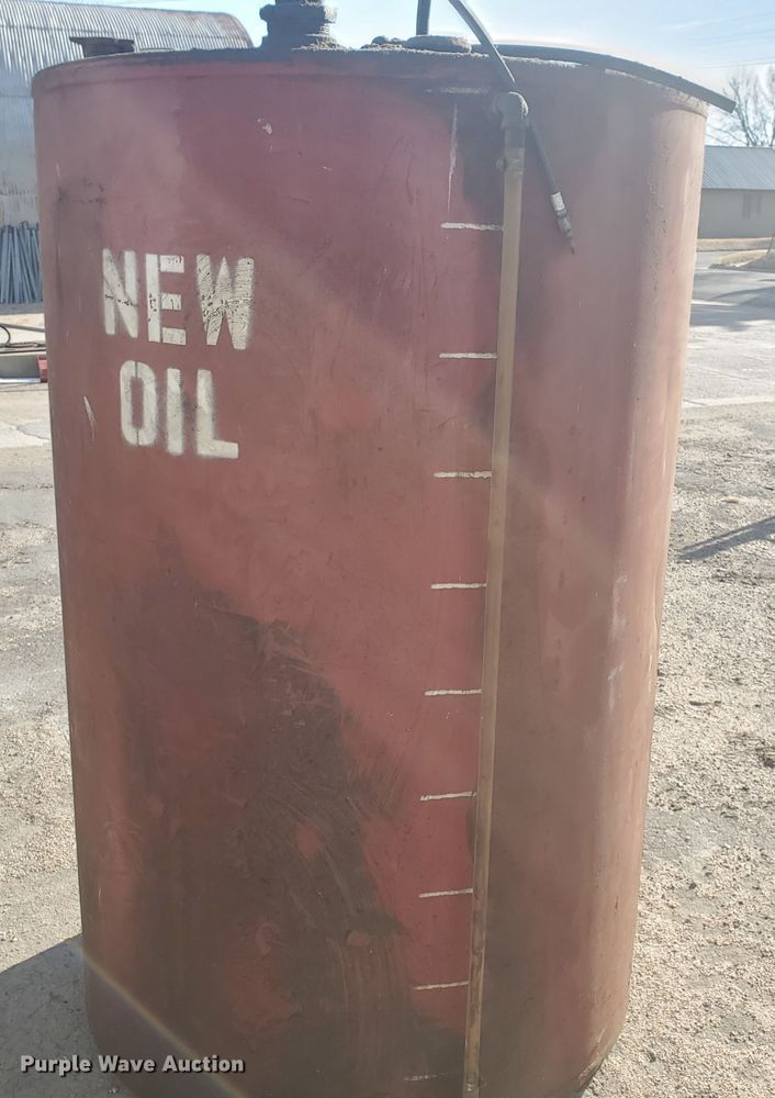 image for item HW9715 Oil tank