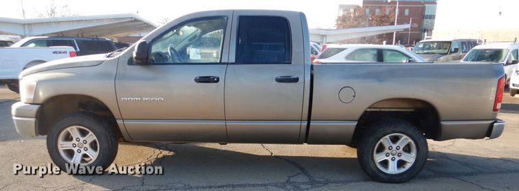 image for item HW9764 2006 Dodge Ram 1500  Quad Cab pickup truck