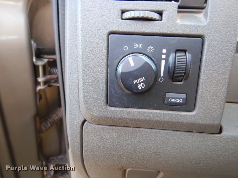 image for item HW9764 2006 Dodge Ram 1500  Quad Cab pickup truck