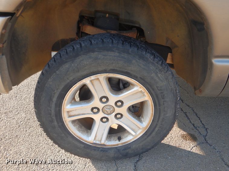 image for item HW9764 2006 Dodge Ram 1500  Quad Cab pickup truck