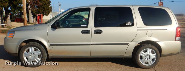 image for item HW9766 2007 Chevrolet Uplander LS  van