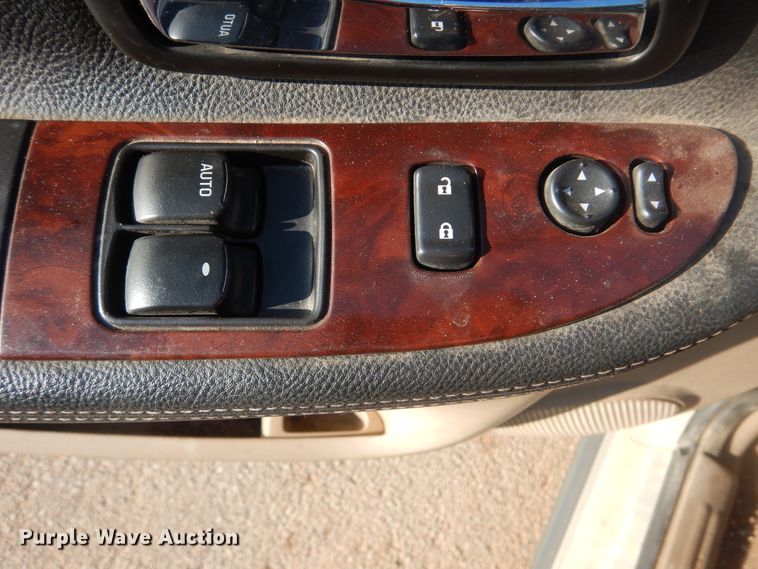 image for item HW9766 2007 Chevrolet Uplander LS  van