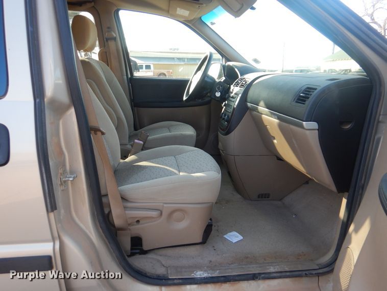 image for item HW9766 2007 Chevrolet Uplander LS  van