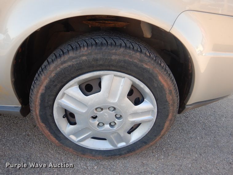 image for item HW9766 2007 Chevrolet Uplander LS  van