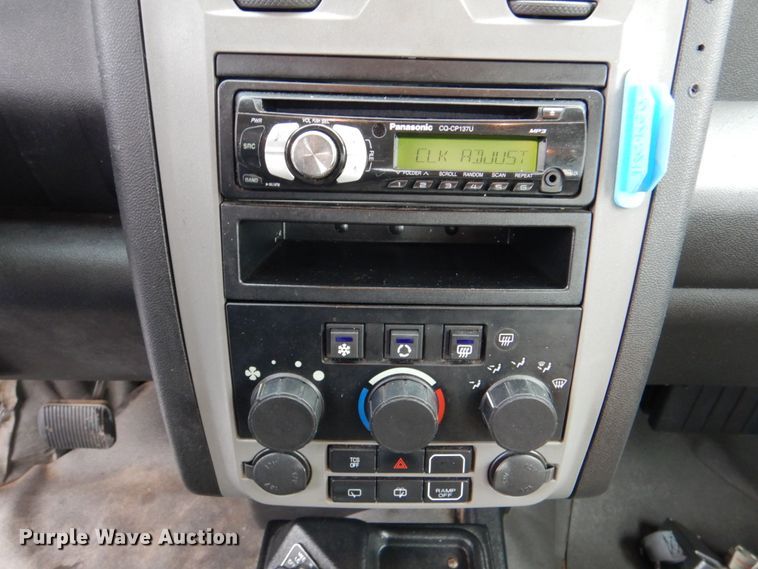 image for item HW9811 2012 VPG MV-1  handicap accessible van