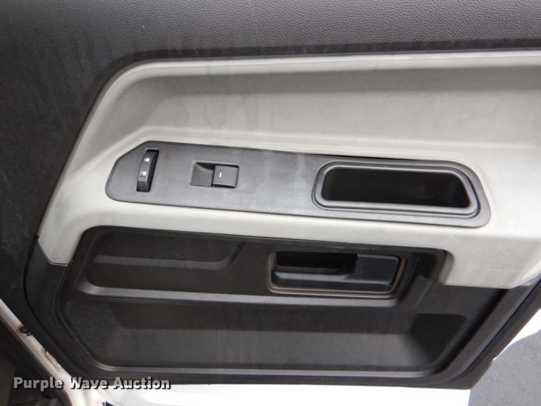 image for item HW9811 2012 VPG MV-1  handicap accessible van