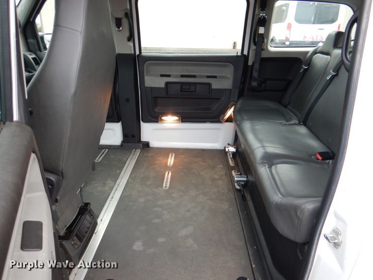 image for item HW9811 2012 VPG MV-1  handicap accessible van