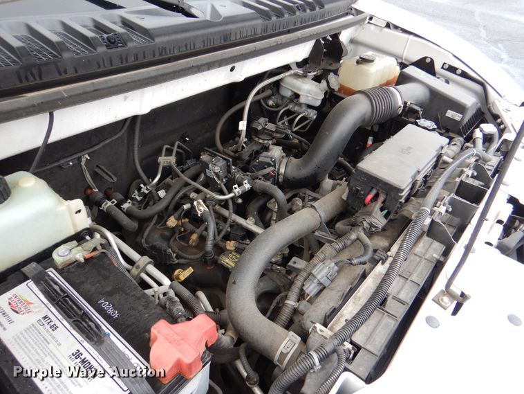 image for item HW9811 2012 VPG MV-1  handicap accessible van