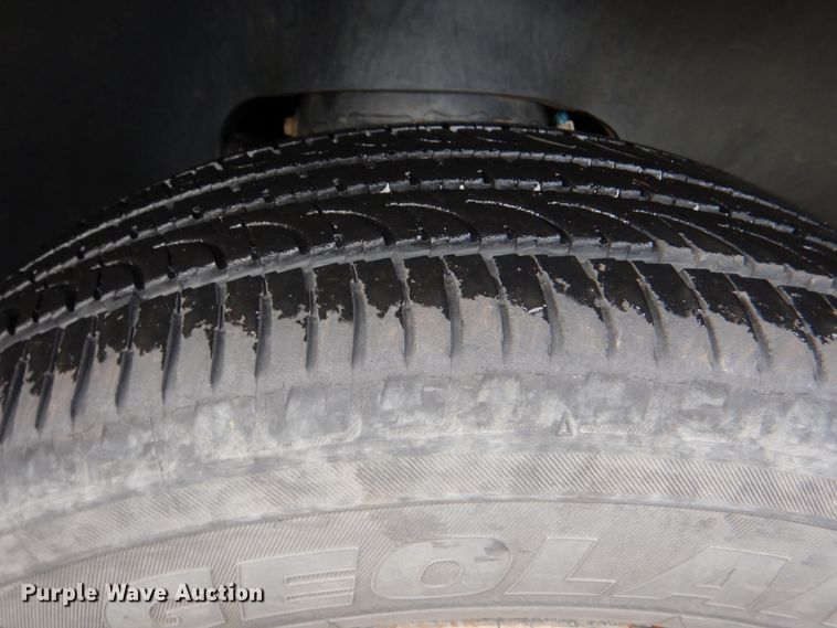 image for item HW9811 2012 VPG MV-1  handicap accessible van