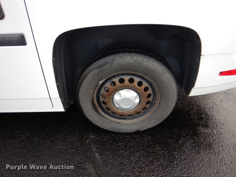 image for item HW9811 2012 VPG MV-1  handicap accessible van