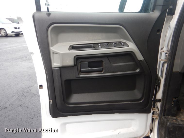 image for item HW9812 2012 VPG MV-1  handicap accessible van