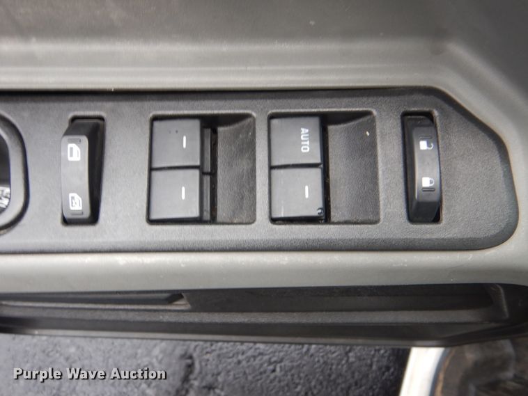 image for item HW9812 2012 VPG MV-1  handicap accessible van