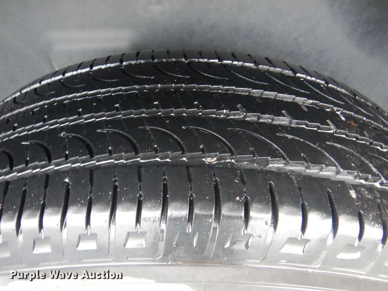 image for item HW9812 2012 VPG MV-1  handicap accessible van