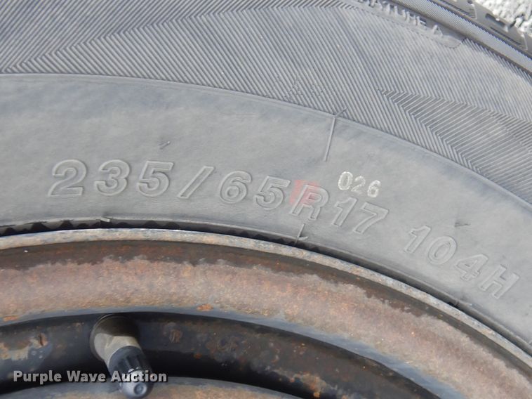 image for item HW9812 2012 VPG MV-1  handicap accessible van