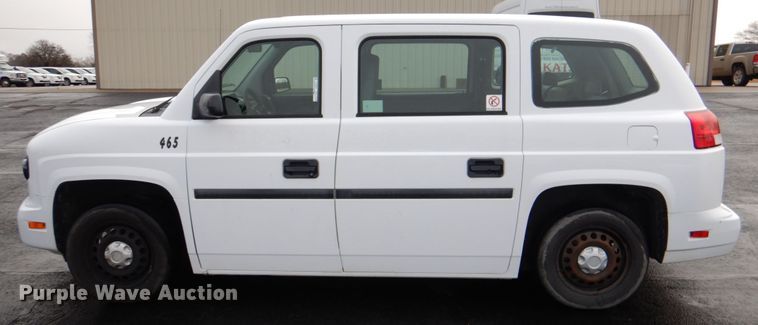 image for item HW9813 2012 VPG MV-1  handicap accessible van