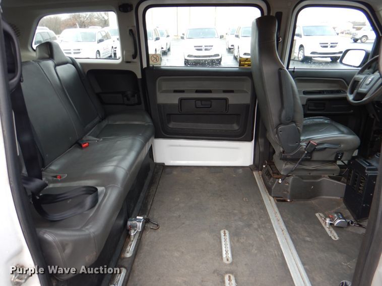 image for item HW9813 2012 VPG MV-1  handicap accessible van