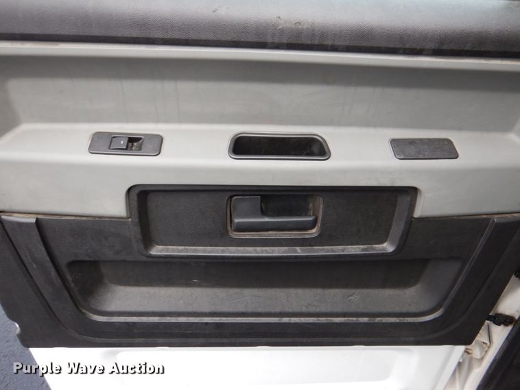 image for item HW9813 2012 VPG MV-1  handicap accessible van