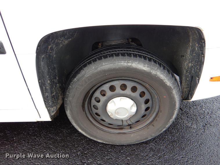 image for item HW9813 2012 VPG MV-1  handicap accessible van