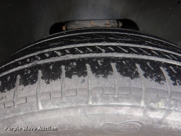 image for item HW9813 2012 VPG MV-1  handicap accessible van