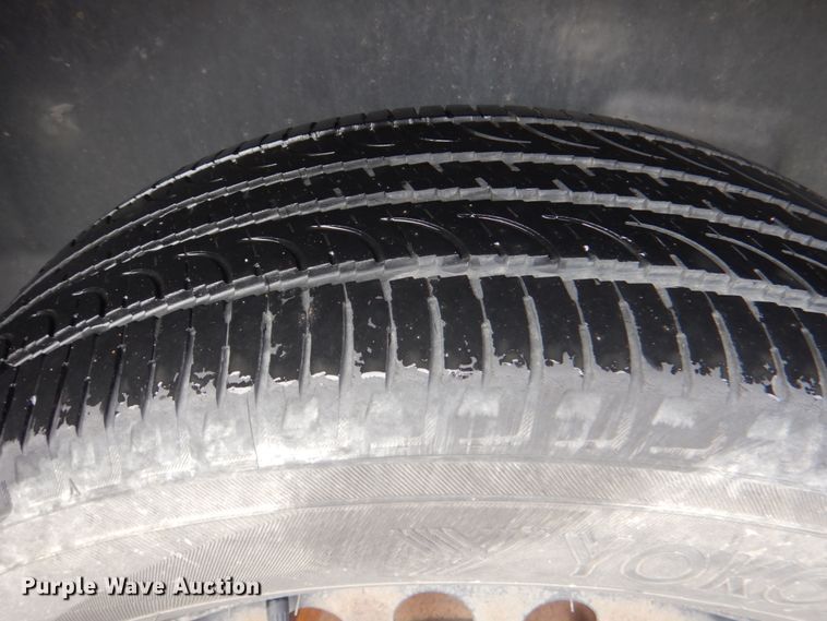 image for item HW9813 2012 VPG MV-1  handicap accessible van